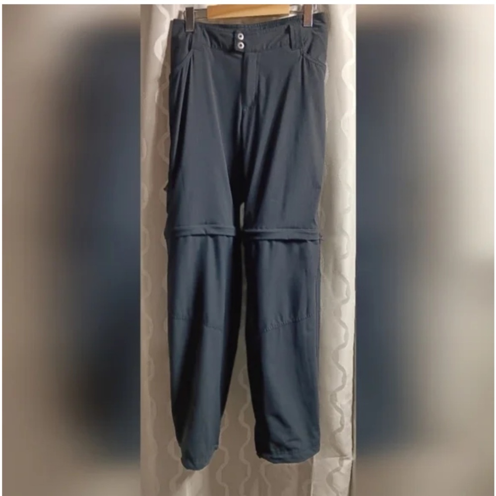 Columbia Omni Sheild Zip off pants. Ladies size 14